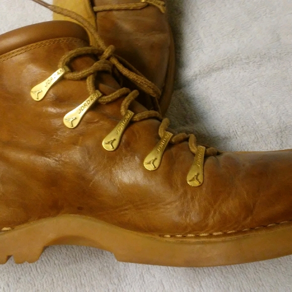 2002 Air Jordan - Picture 4 of 4